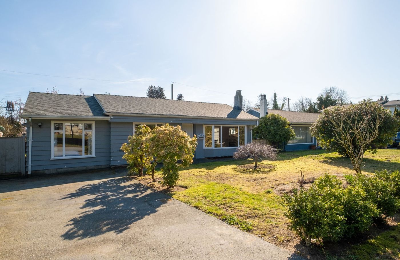 1805 15th W Street - Photo 2